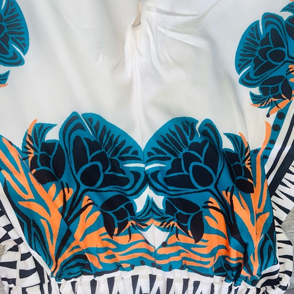 Two piece flower/ Aztec print set white black orange and teal - Picture 6 of 9